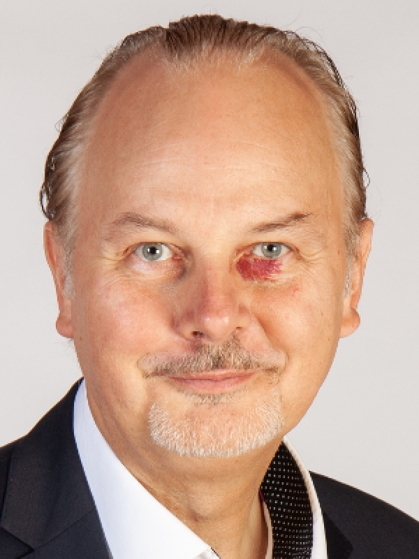 Portrait Dr. Klaus Korte Portraitfoto von Dr. Klaus Korte