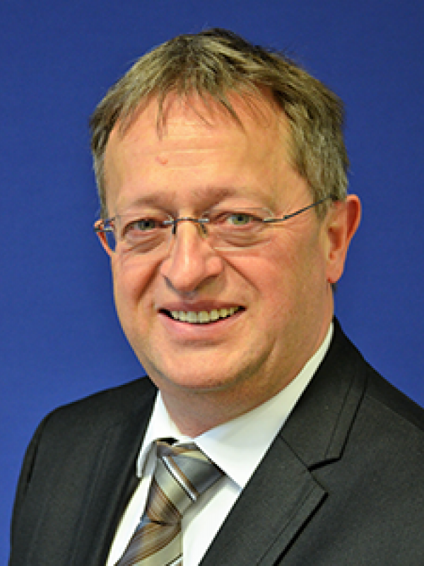 Portrait Sanitätsrat Werner Leibig Portraitfoto von Sanitätsrat Werner Leibig