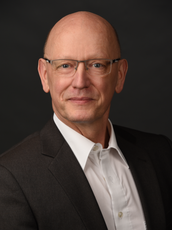 Portrait Dr. Roger-Joachim Hladik Portraitfoto von Dr. Roger-Joachim Hladik
