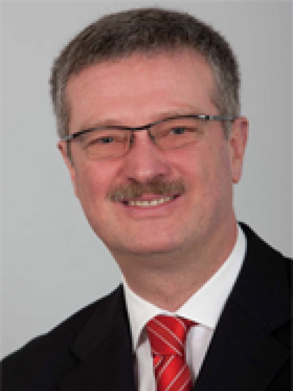 Portrait Dr. Olaf Döscher Portraitfoto von Dr. Olaf Döscher